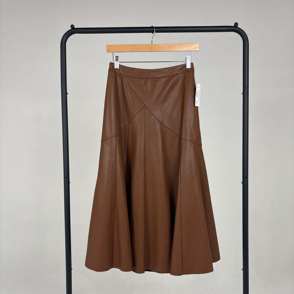 Maxi Pleated Faux Leather Skirt (6)