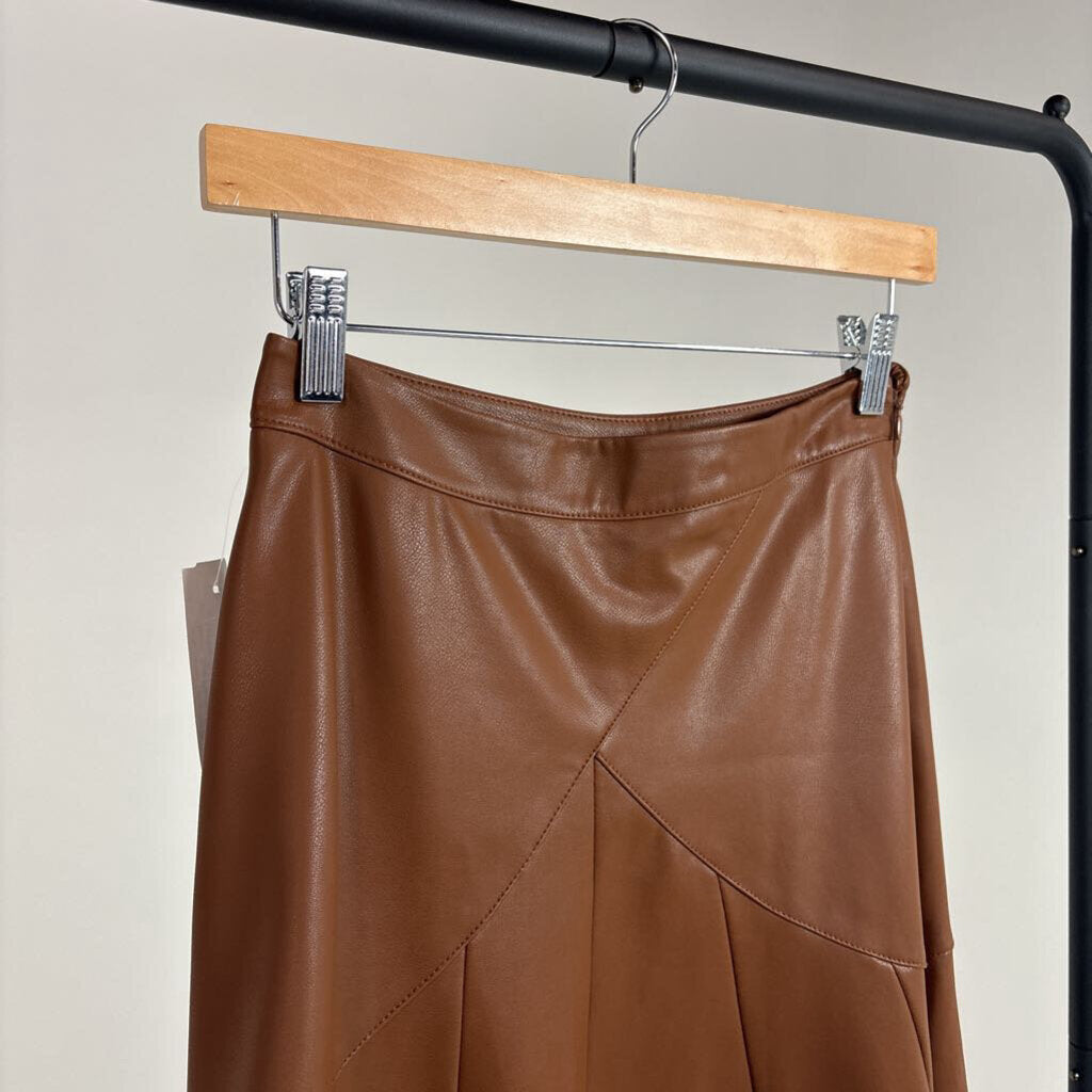 Maxi Pleated Faux Leather Skirt (6)