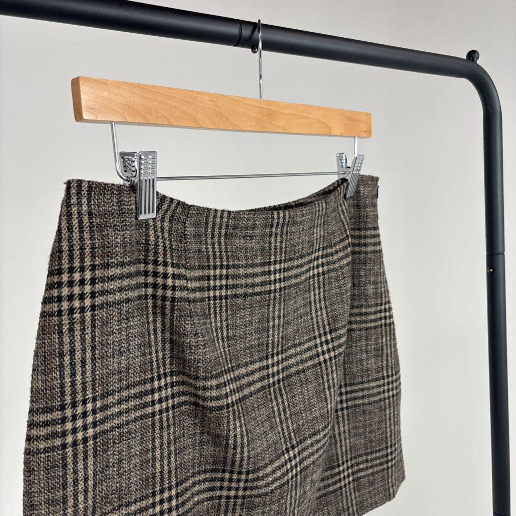 Plaid Mini Skirt (L)