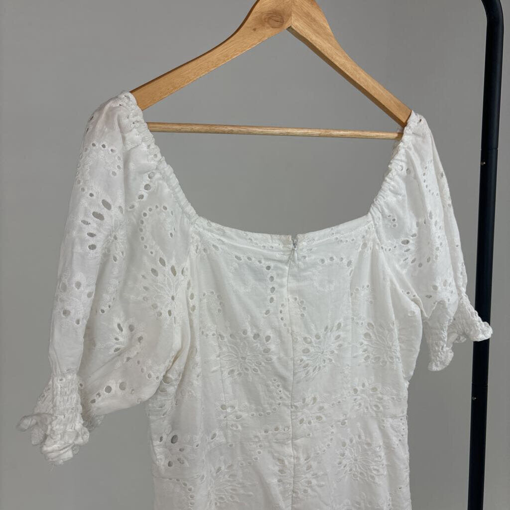 NWT Eyelet Mini Dress (M)