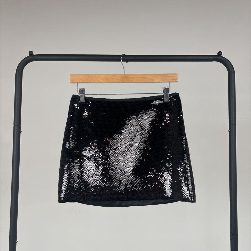 Sequin Mini Skirt (0)