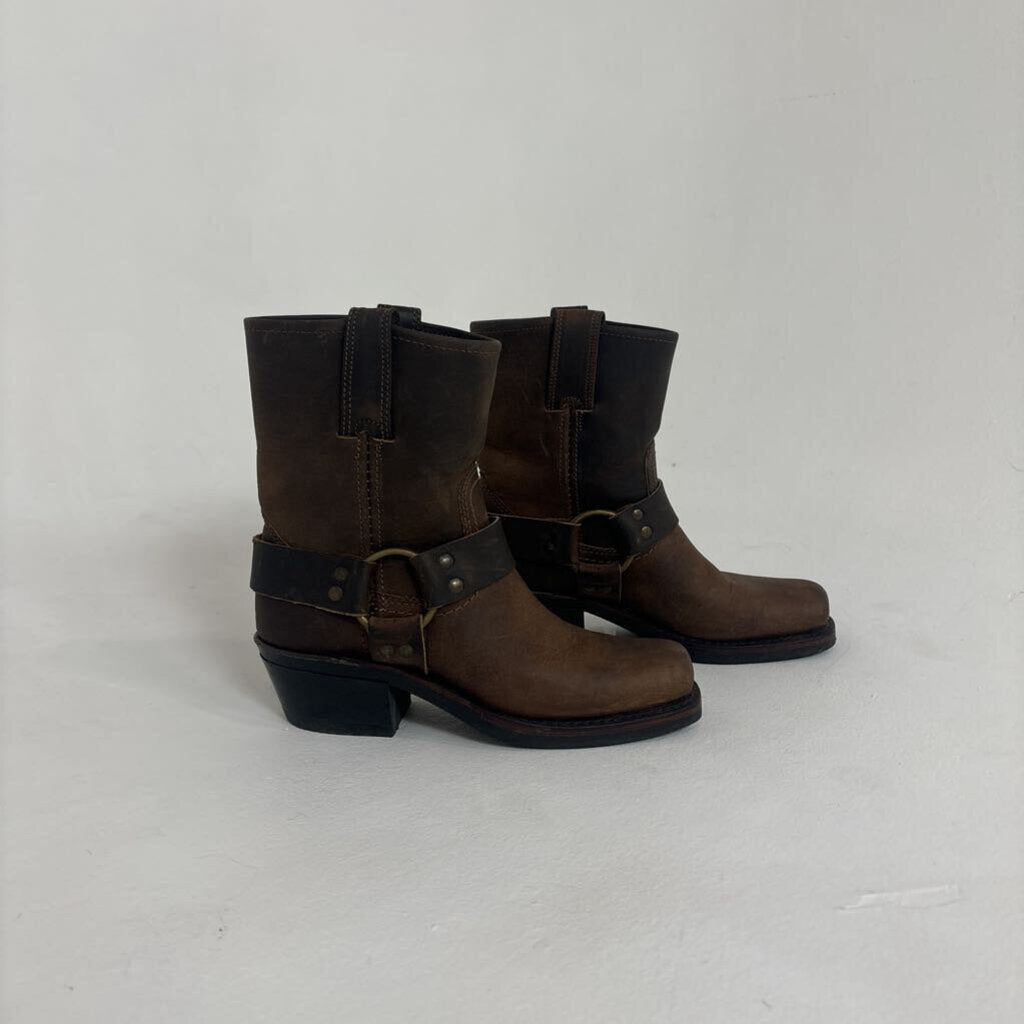 Heeled Riding Boots (5.5)