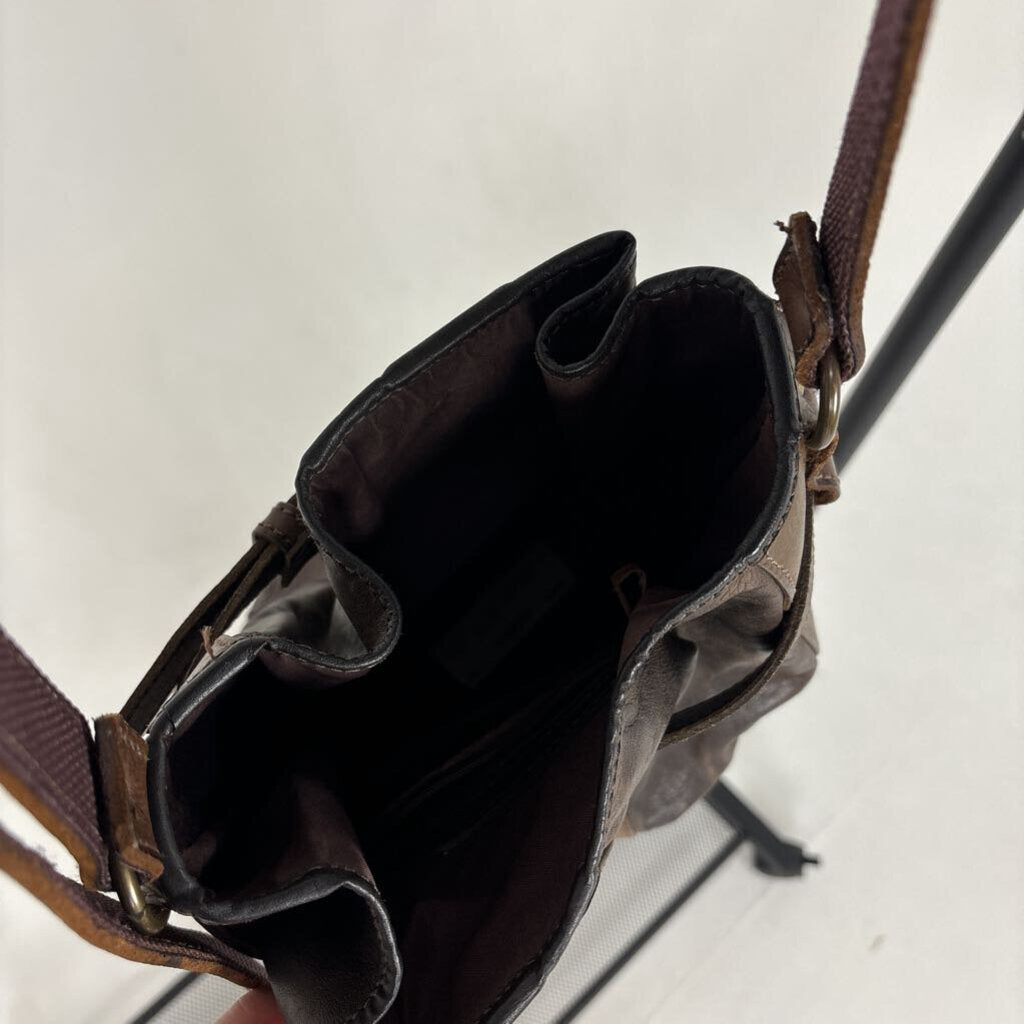 VNTG Leather Purse