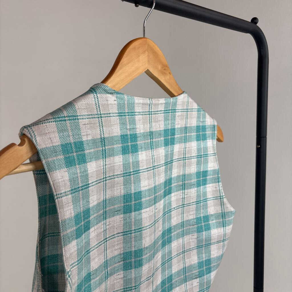 NWT! Gingham Vest (M)