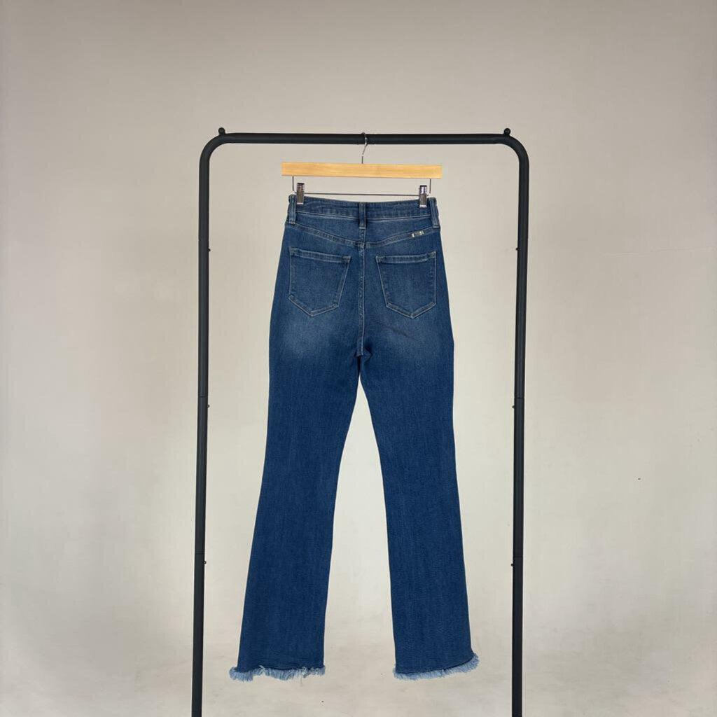 Raw Hem Flare Jeans (0)