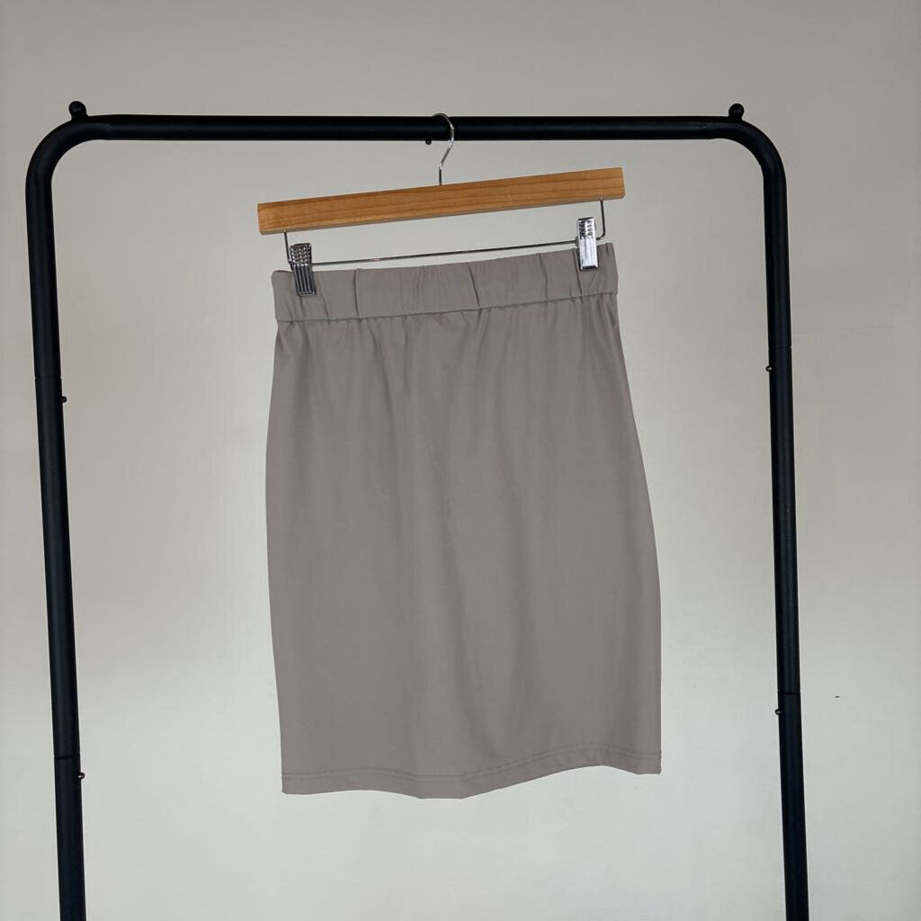 NWT! Athletic Skirt (XS)