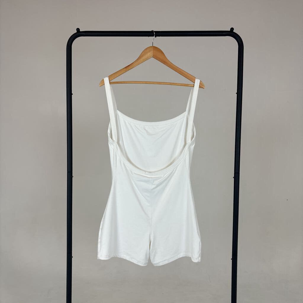 NWT! Athletic Romper (L)