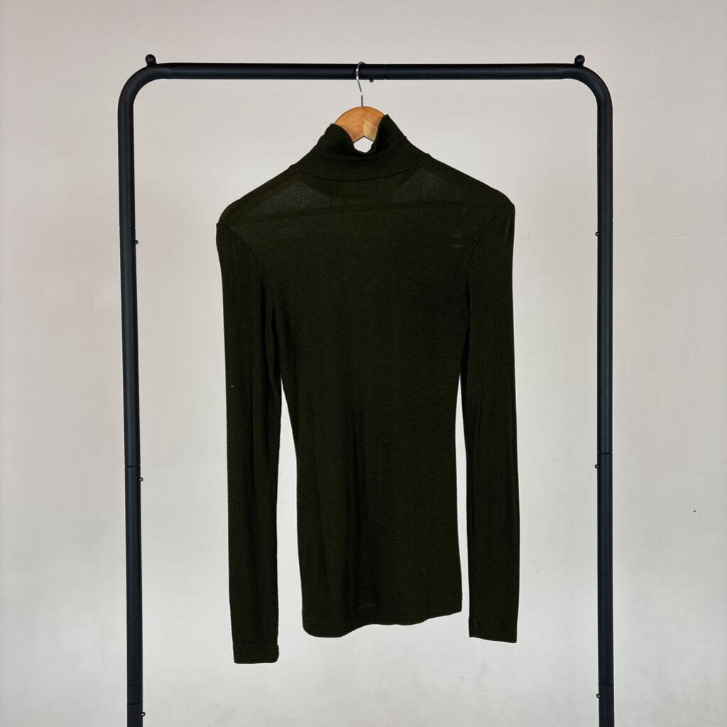 Long Turtleneck (XS)