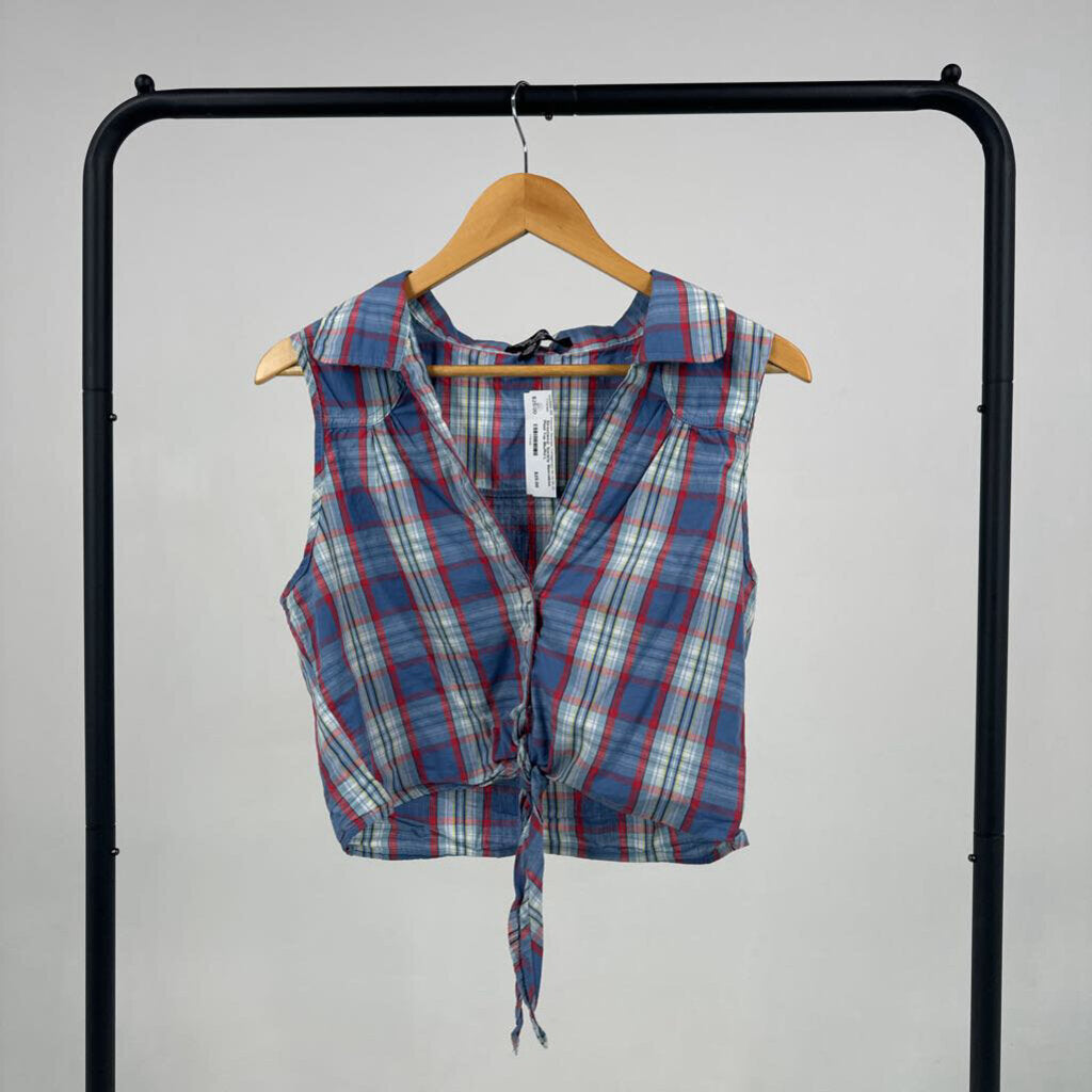 Sleeveless Plaid Top (L)