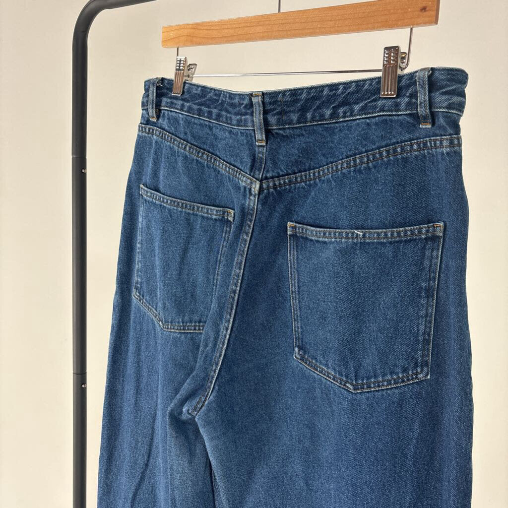 High Waisted Jeans