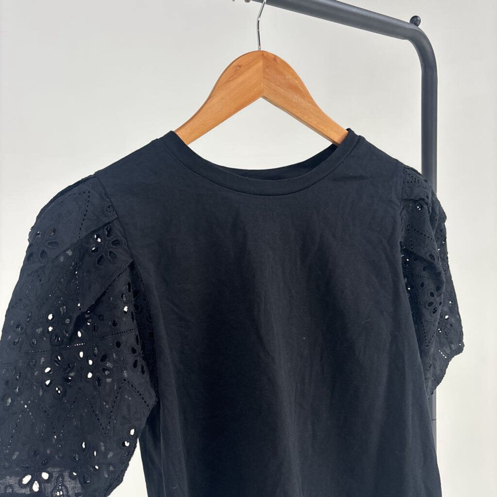 Embroidered Puff Sleeve Top (M)