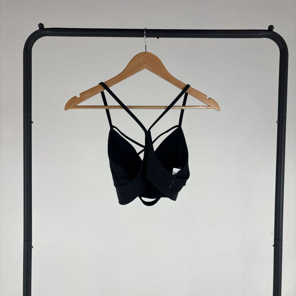 Criss Cross Sports Bra (4)