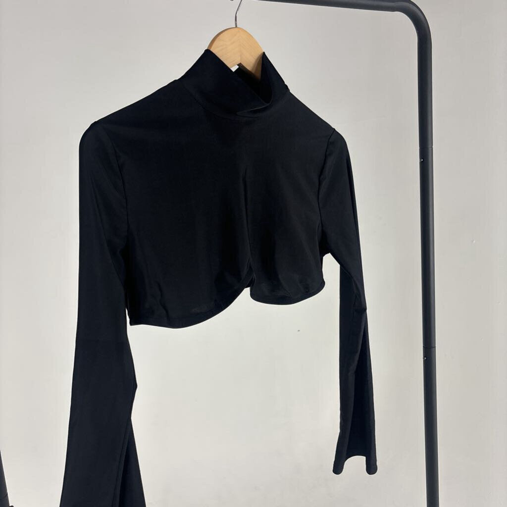 Cropped Turtleneck (M)