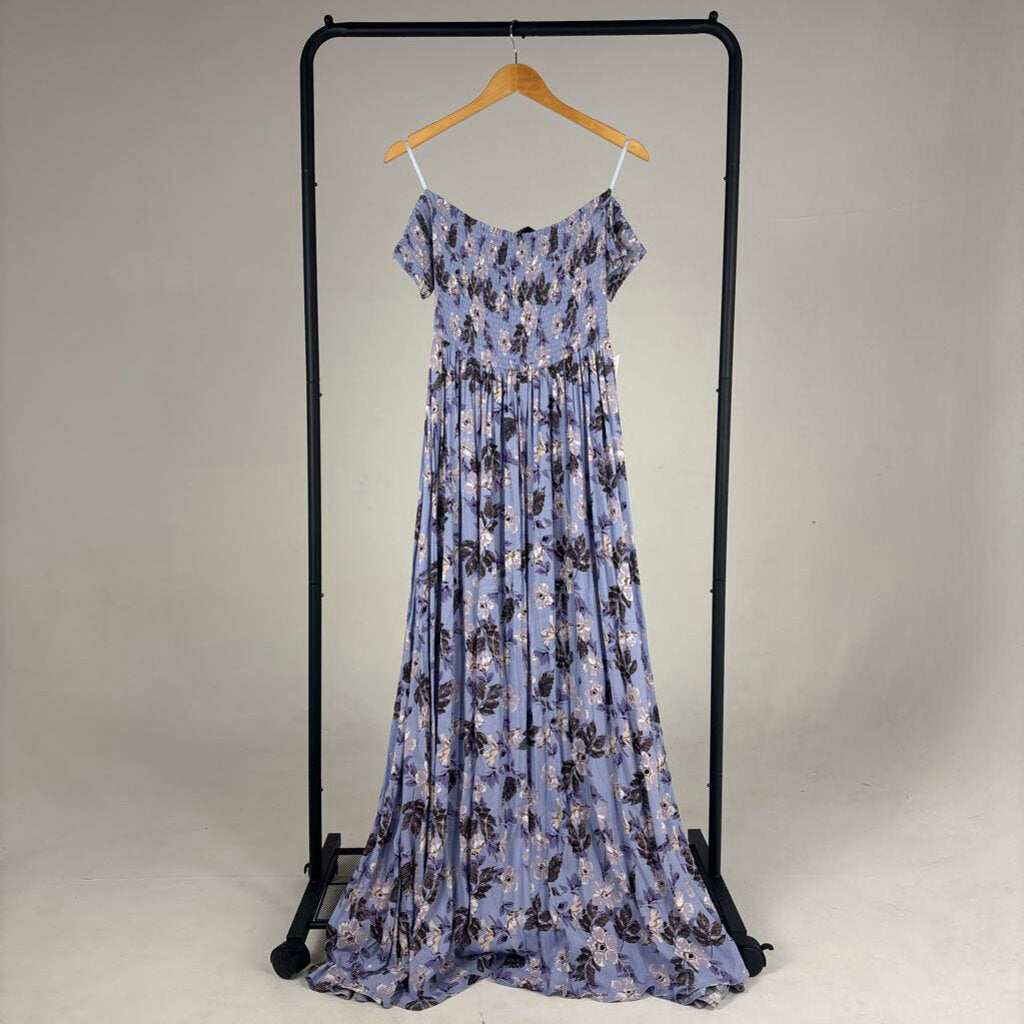 NWT! Floral Maxi Dress (L)