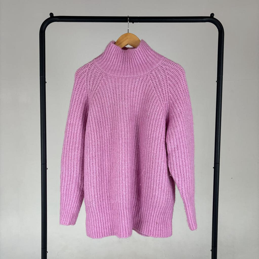 Oversized Knit Turtleneck (M)