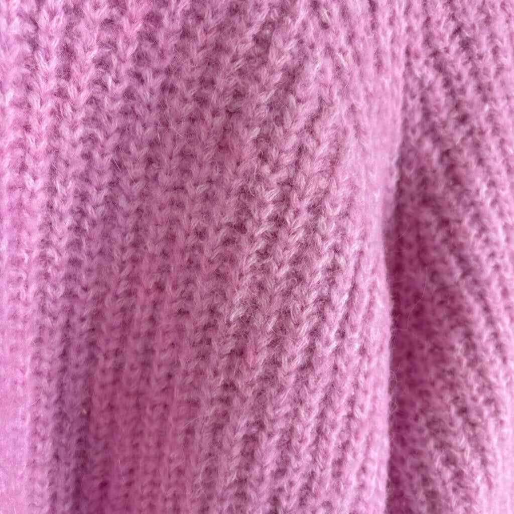 Oversized Knit Turtleneck (M)