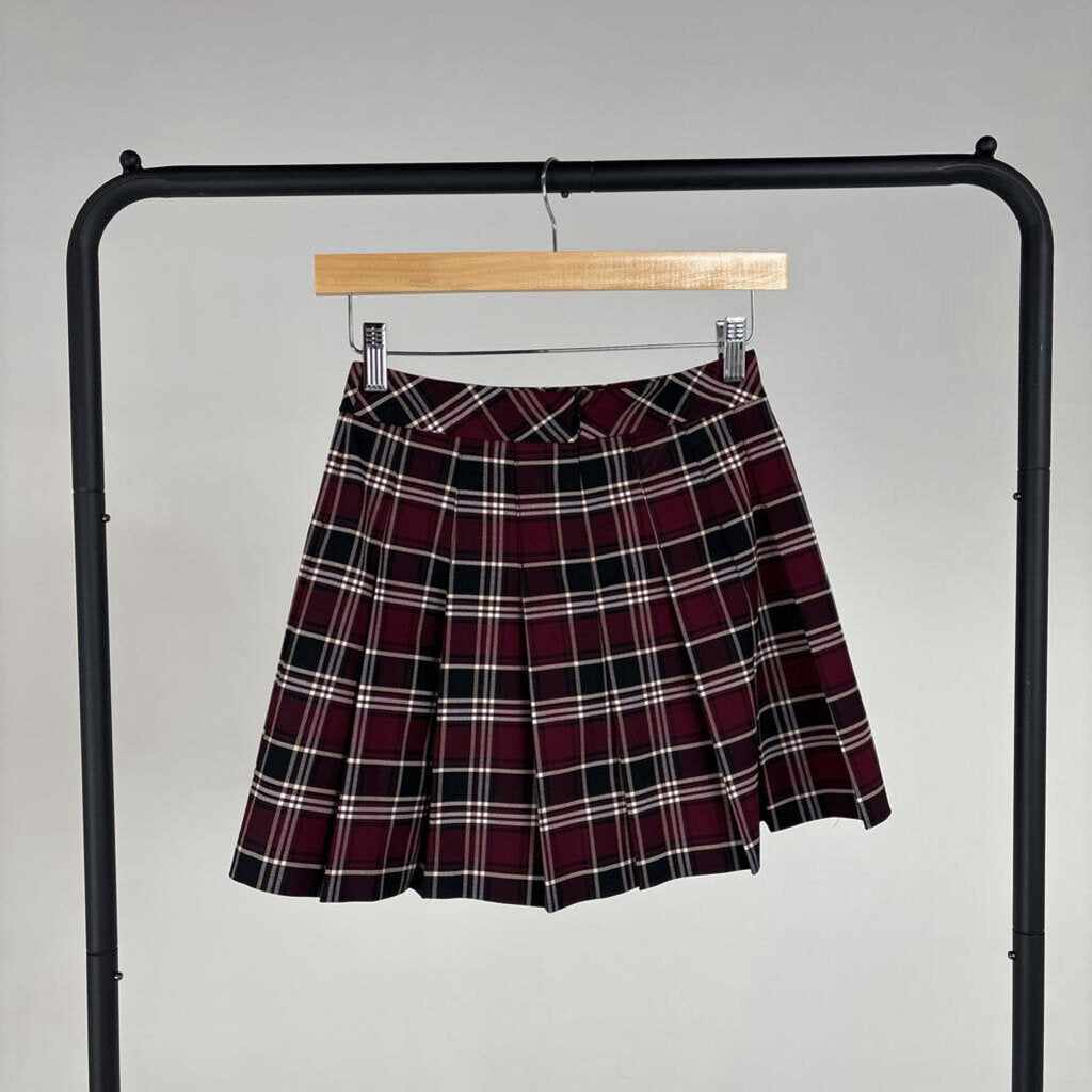 'Olive' Pleated Skirt (0)