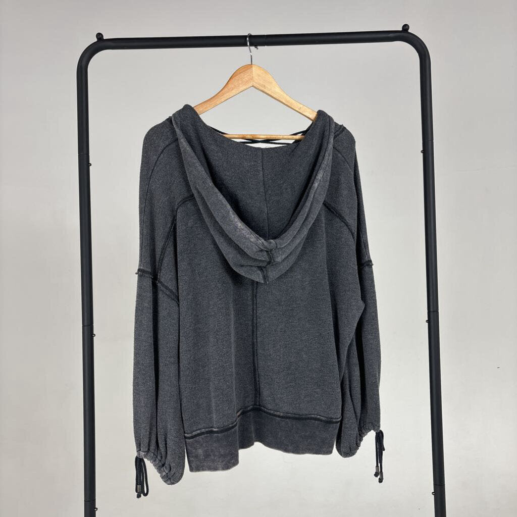 LS Tie V Neck Hoodie (XS)