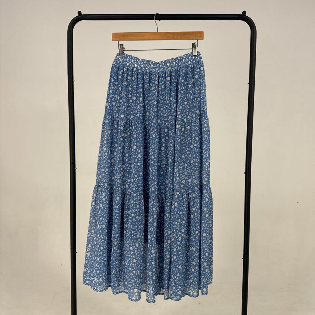 Floral Tiered Midi Skirt (1X)