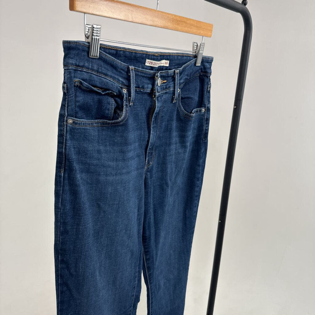 High Rise Bootcut Jeans (30)