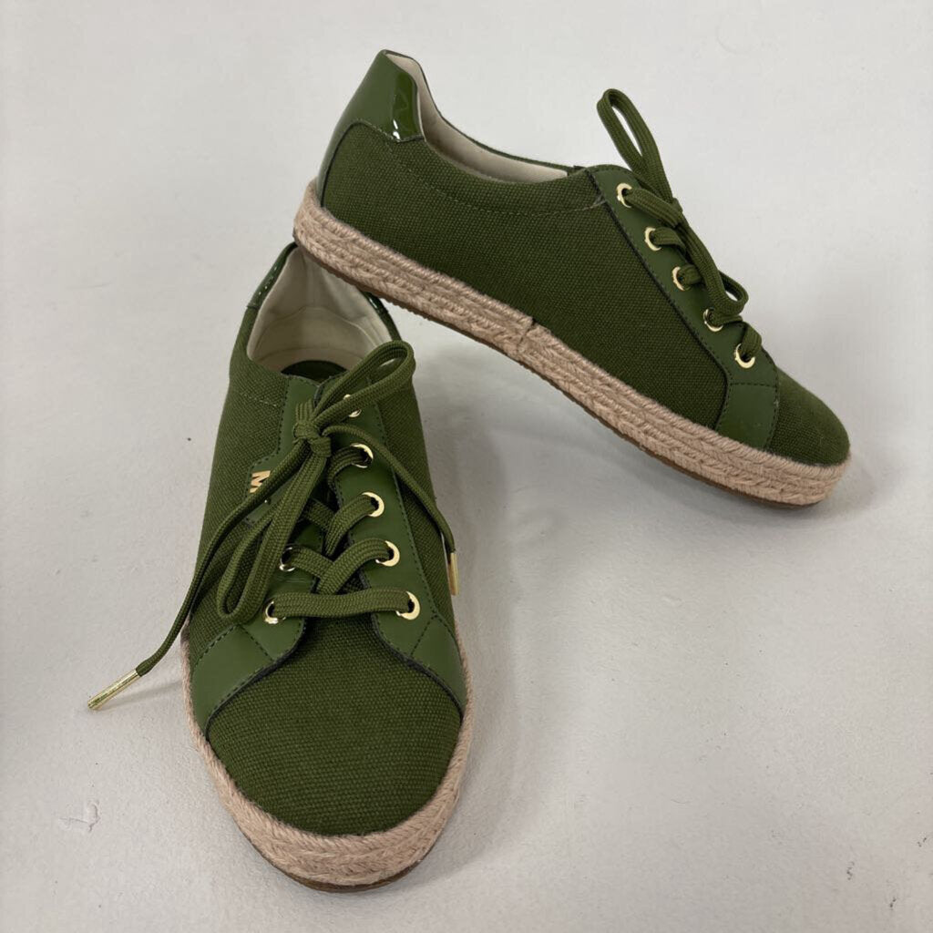 Green Lace Up Shoes (7)