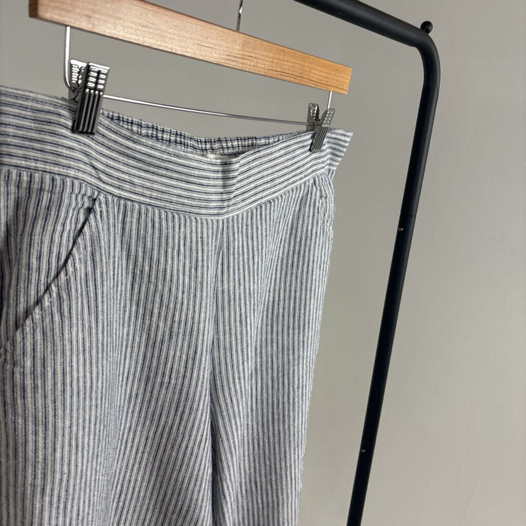 Wide Leg Striped Cropped Pants (L)