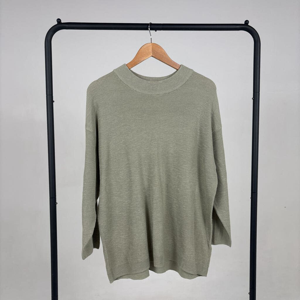 NWT Knit Sweater (M)