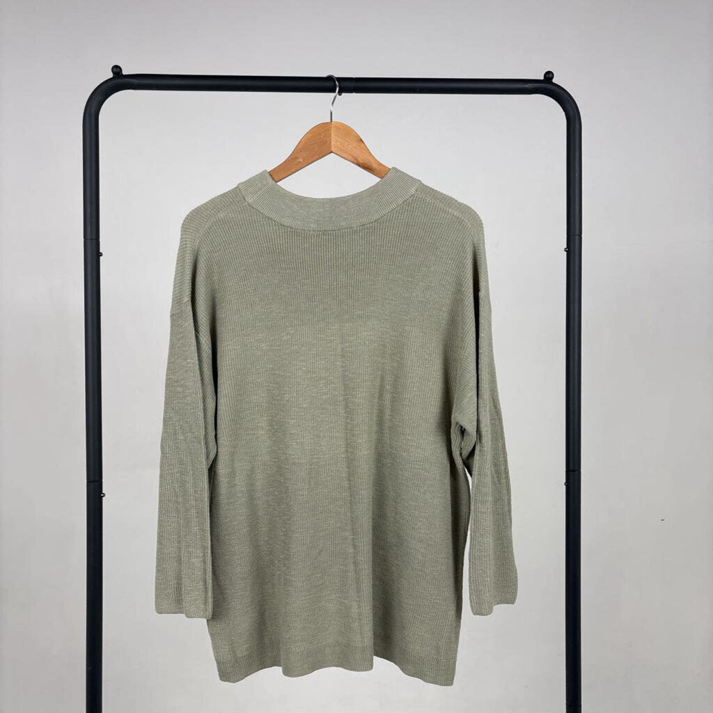 NWT Knit Sweater (M)