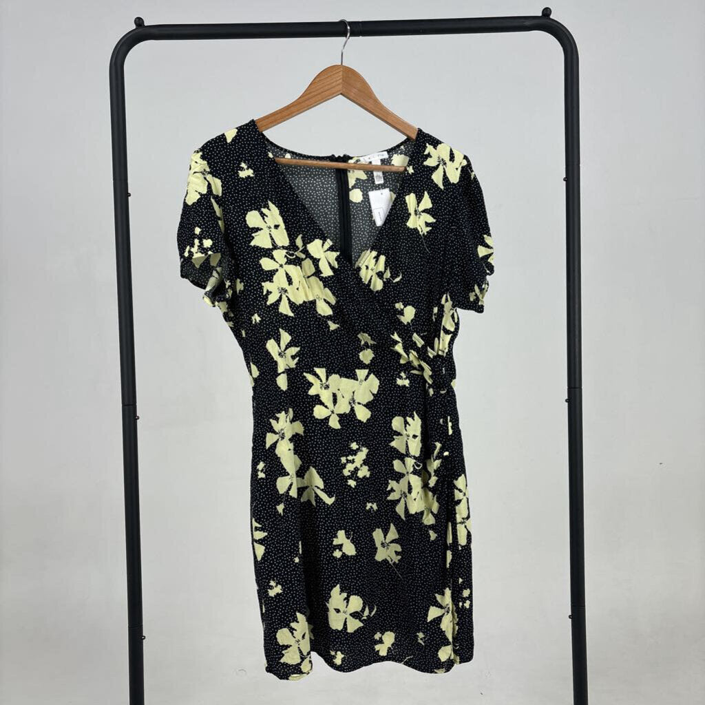 Short Sleeve Dress (XL)