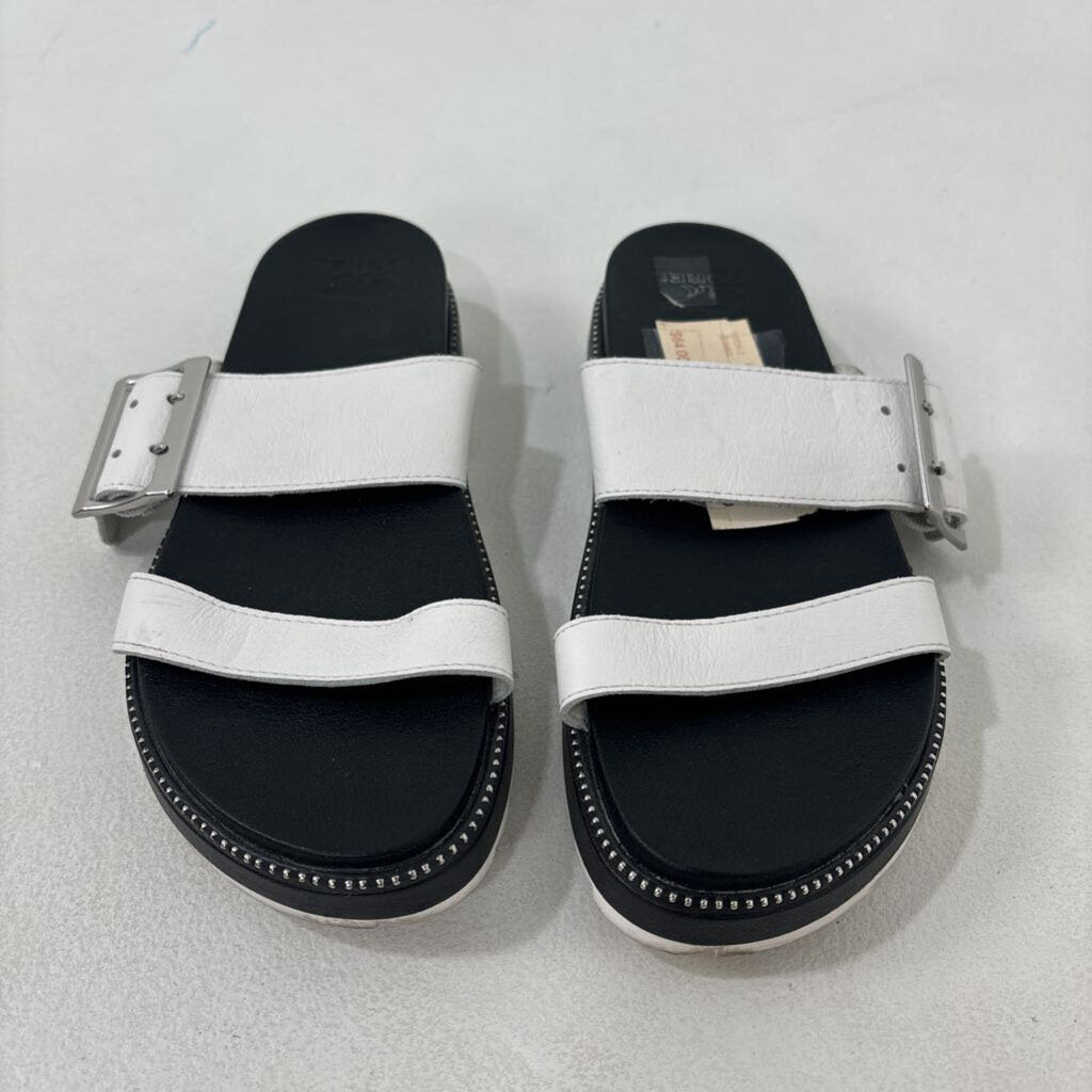 Buckle Strap Sandals (7)