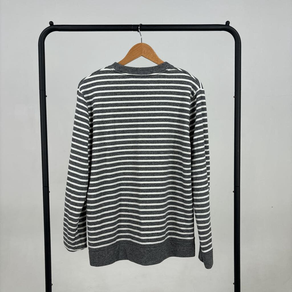 Striped Sweatshirt (L)