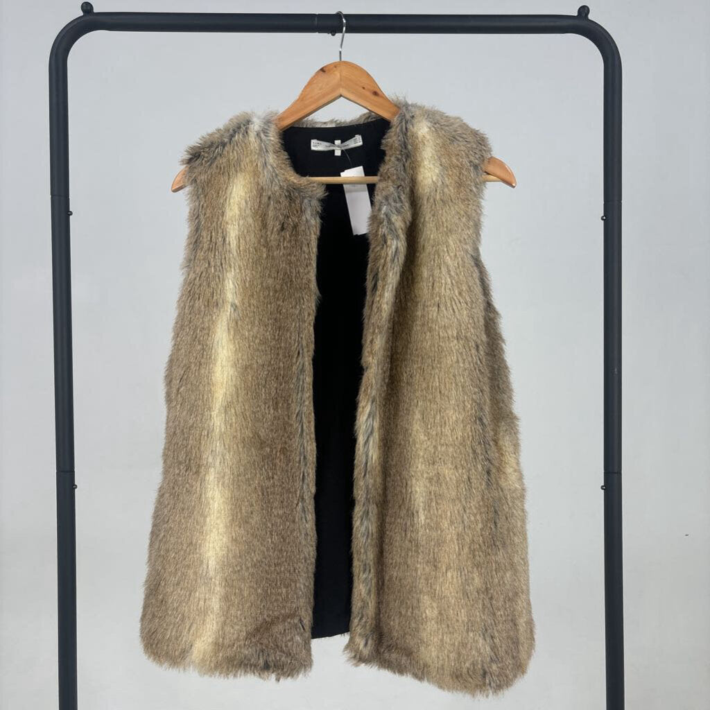 Faux Fur Vest (M)