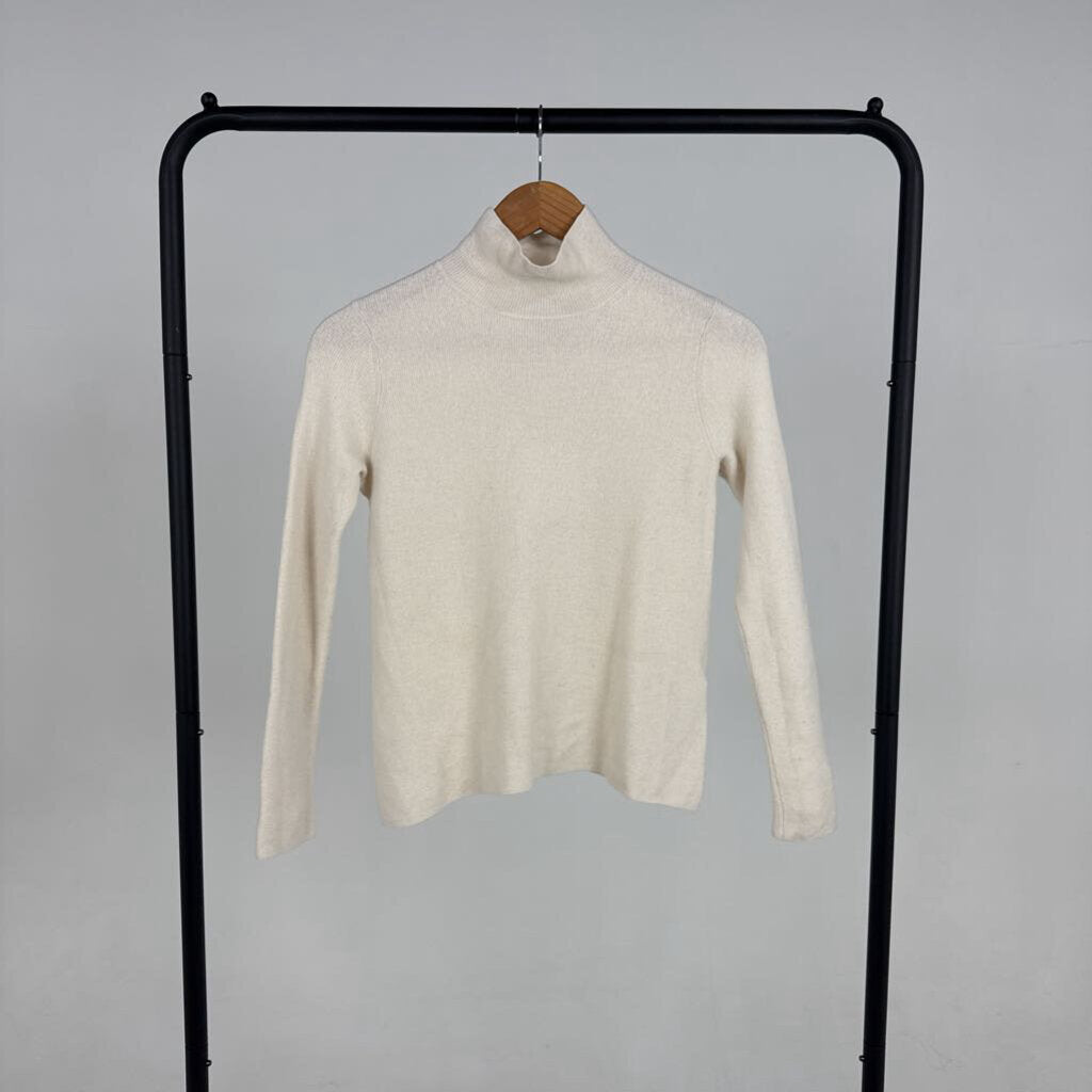 100% Merino Wool Turtleneck